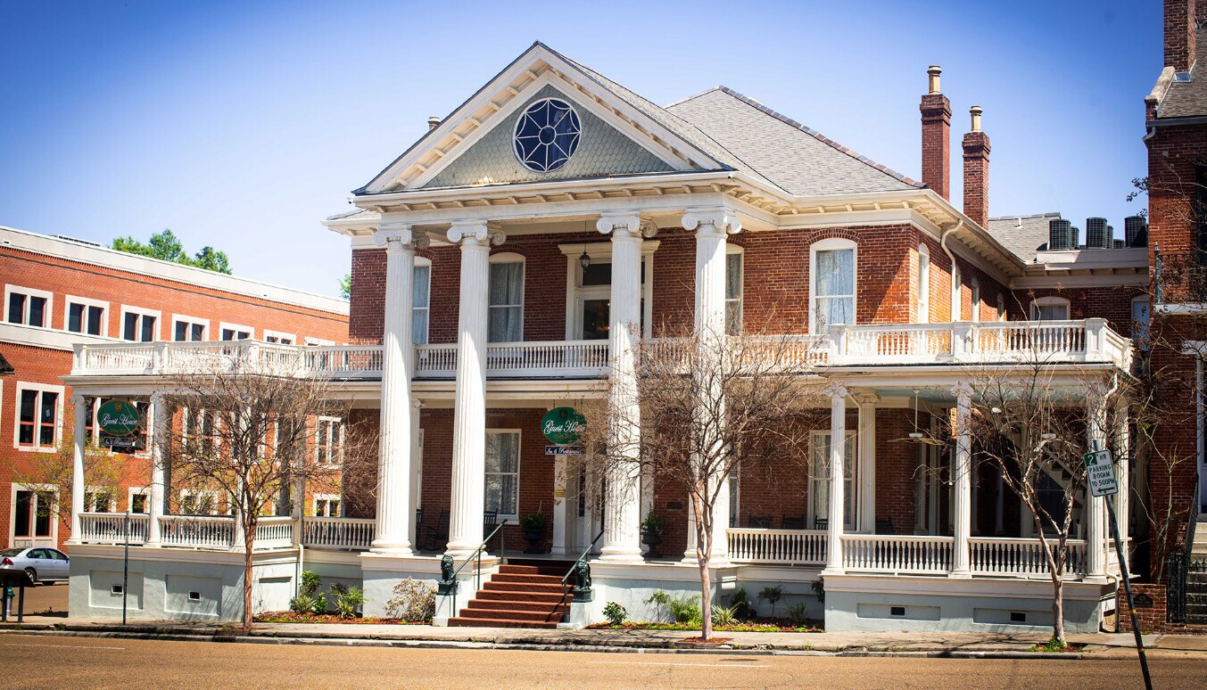 201 N Pearl St, Natchez, MS à vendre Photo du bâtiment- Image 1 de 12
