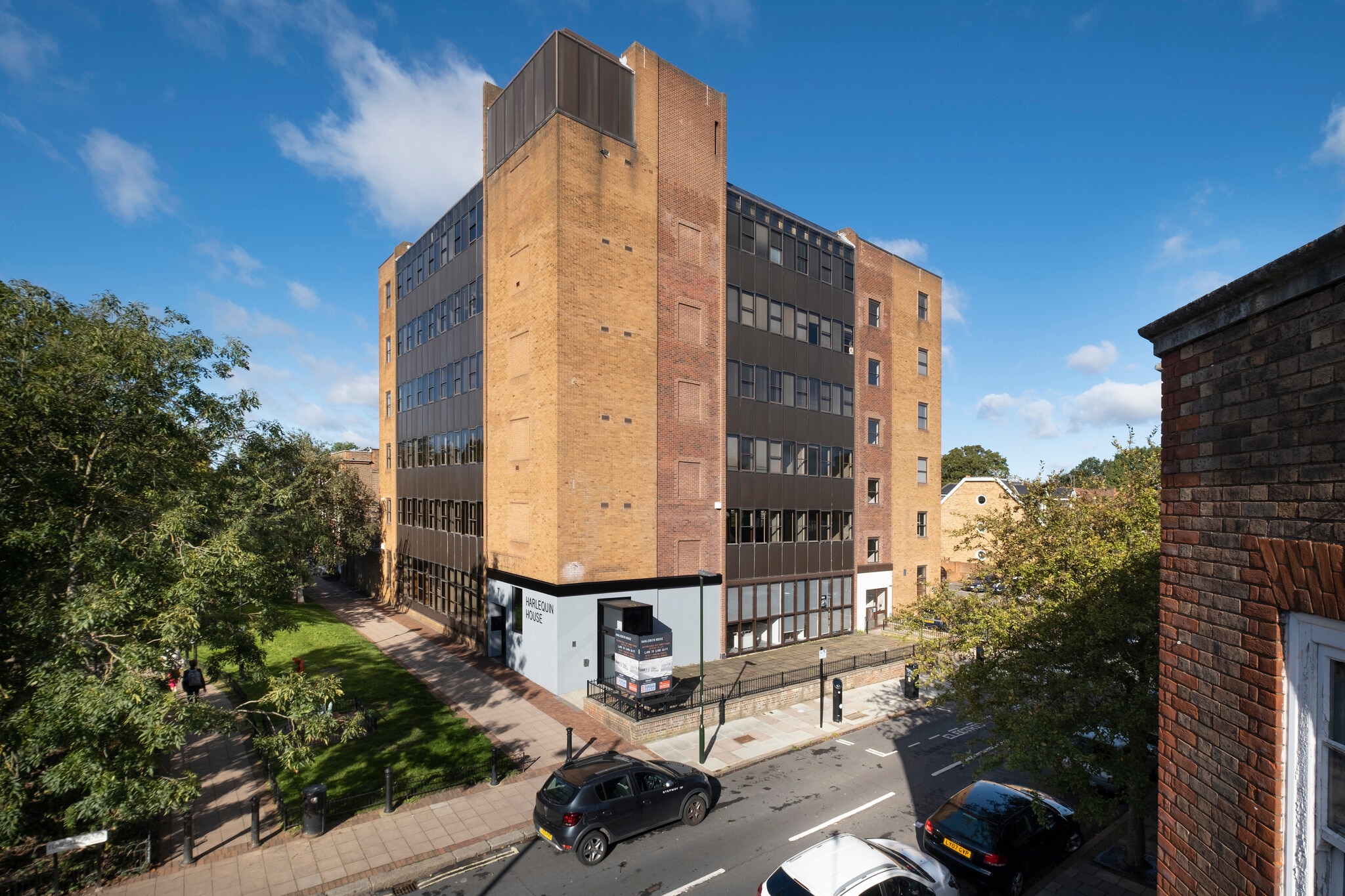 7 High St, Teddington for lease Primary Photo- Image 1 of 10