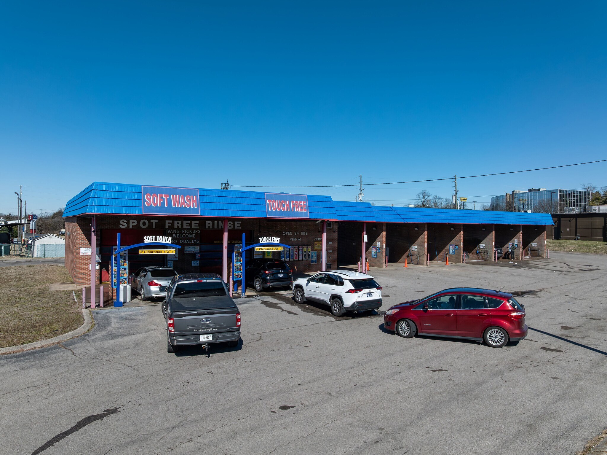 Nashville/Middle TN Investment Portfolio portfolio of 3 properties for sale on LoopNet.ca Primary Photo- Image 1 of 4