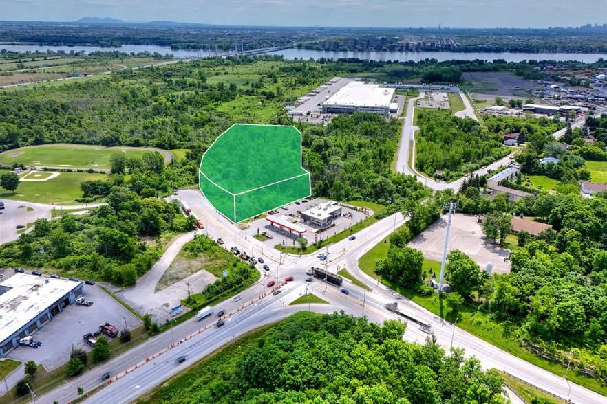 1626 Montee Masson, Laval, QC for sale - Aerial - Image 2 of 7