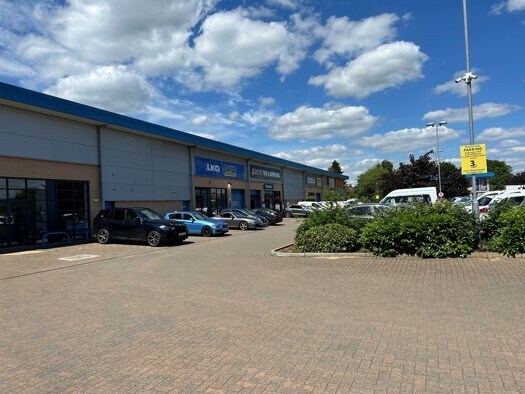 St. James Mill Rd, Northampton à louer - Photo du bâtiment - Image 3 de 6