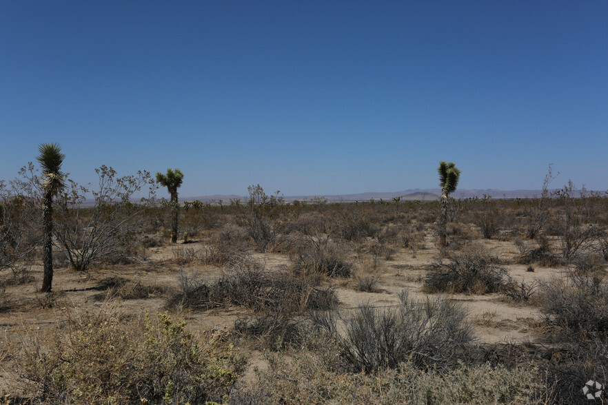 Hwy 18, Palmdale, CA for sale - Primary Photo - Image 1 of 1