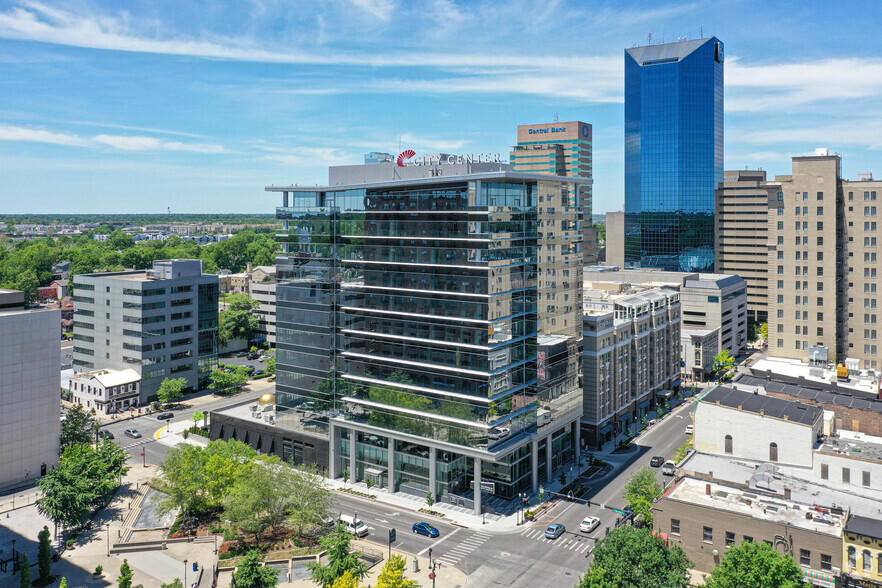 100 W Main St, Lexington, KY for lease - Building Photo - Image 1 of 17