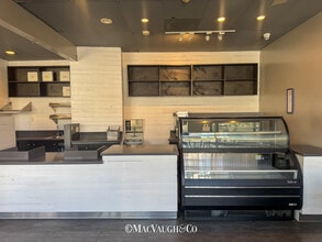 950 E Colorado Blvd, Pasadena, CA for lease Interior Photo- Image 2 of 15