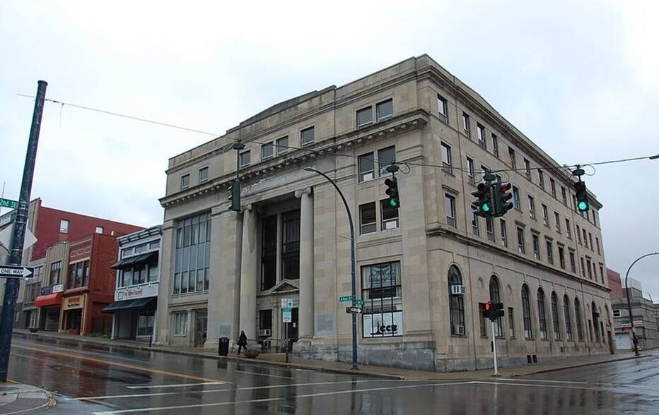 200 N Main St, Jamestown, NY for sale - Building Photo - Image 1 of 2