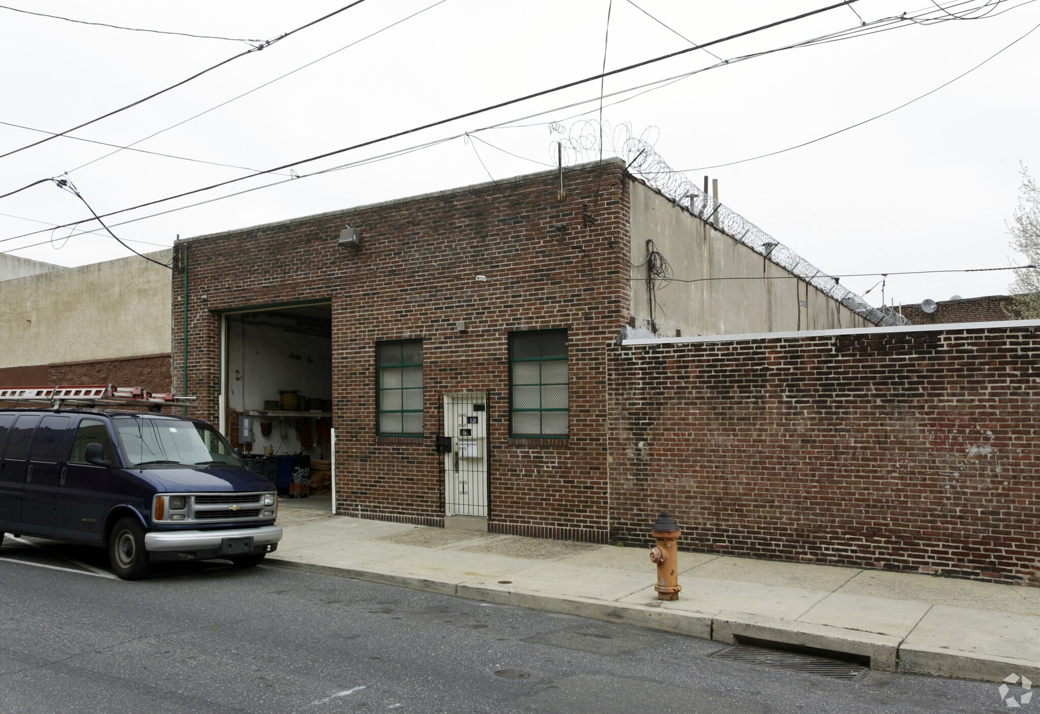 2039-2041 E Willard St, Philadelphia, PA for sale Primary Photo- Image 1 of 9