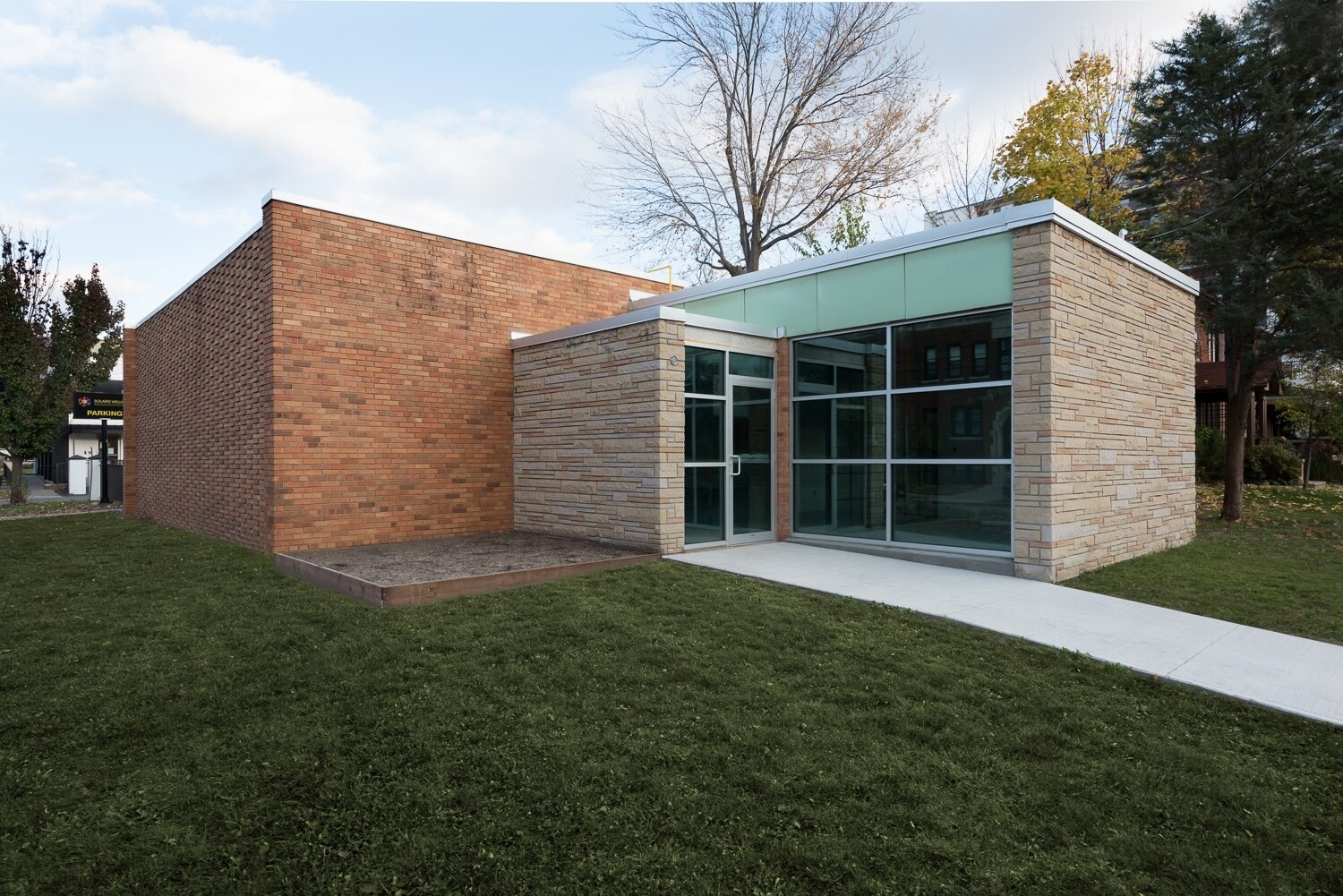 1504 Pelissier St, Windsor, ON for sale Primary Photo- Image 1 of 1