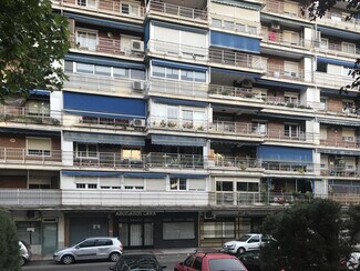 Plus de détails pour Calle Porto Colón, 10, Alcorcón - Commerce de détail à louer