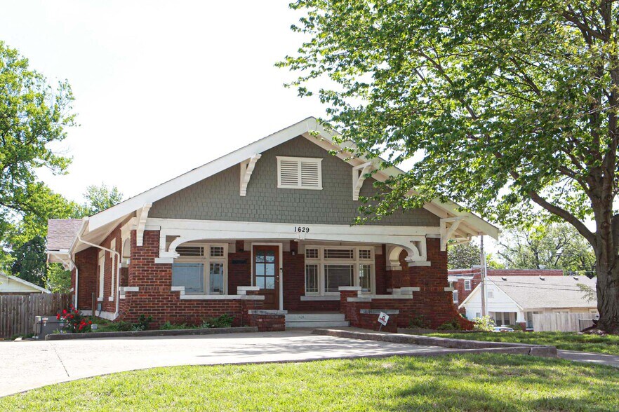 1629 S Peoria Ave, Tulsa, OK à louer - Photo du bâtiment - Image 2 de 34