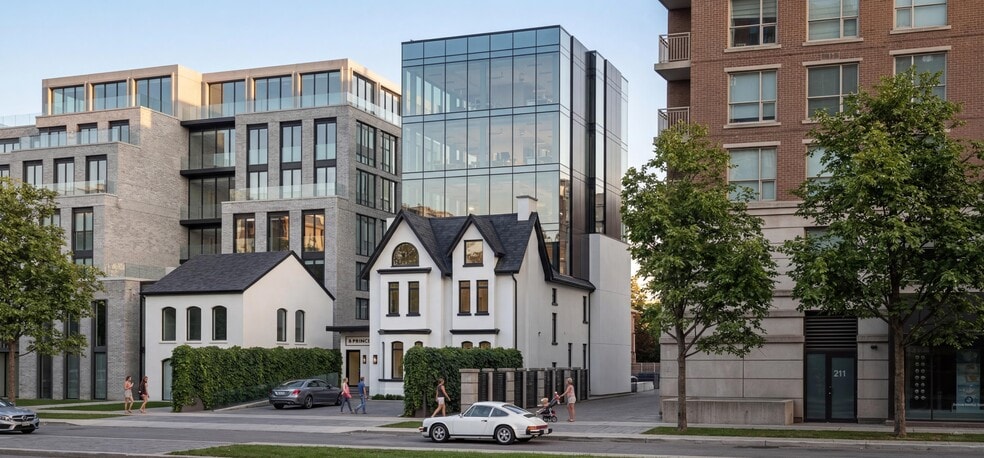 8 Prince Arthur Av, Toronto, ON for lease - Building Photo - Image 2 of 5