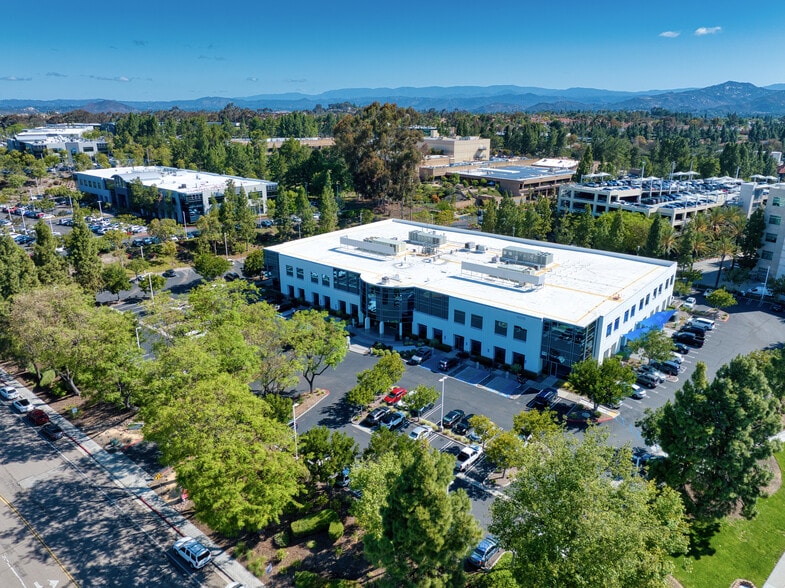 15015 Avenue of Science, San Diego, CA for lease - Building Photo - Image 2 of 15