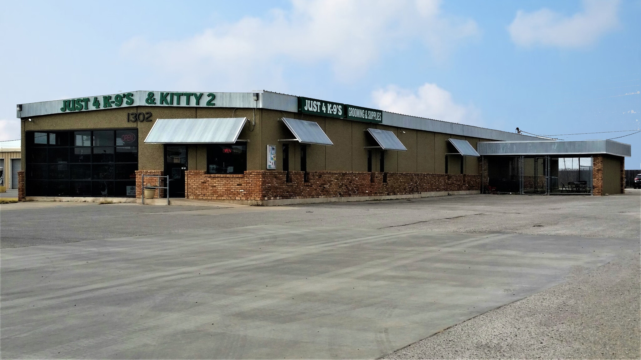 1308 NW 47th St, Lawton, OK for lease Interior Photo- Image 1 of 4