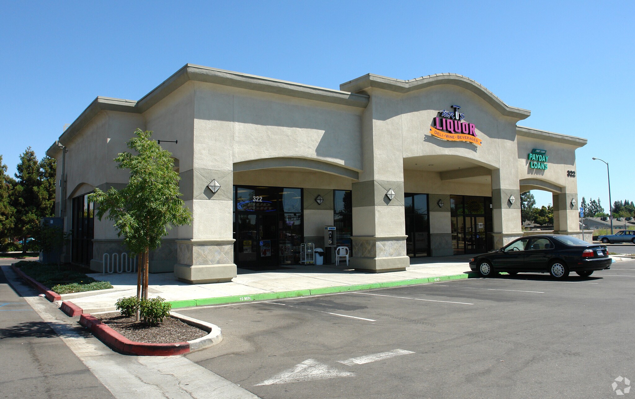 302-322 E Bullard Ave, Fresno, CA à louer Photo du bâtiment- Image 1 de 4