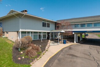 Plus de détails pour 6108 Loomis Rd, Farmington, NY - Local d'activités à louer