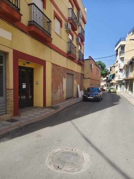 Calle Doctor Jiménez Rueda, 1, Atarfe, Granada à vendre - Photo du bâtiment - Image 1 de 5