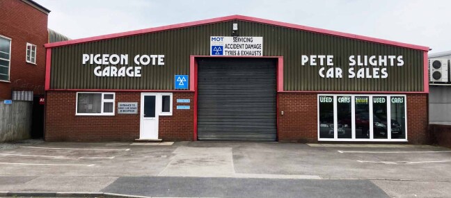 Julia Ave, York à vendre - Photo du bâtiment - Image 1 de 2