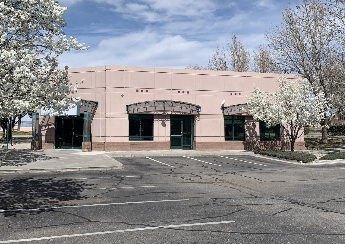 7620 Jefferson St NE, Albuquerque, NM for lease Primary Photo- Image 1 of 9