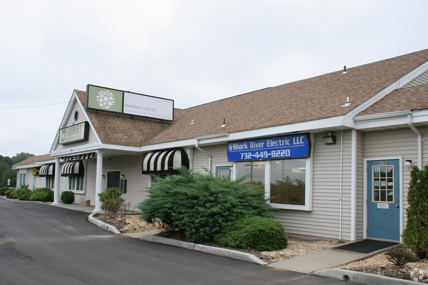 1985 Rt 34, Wall Township, NJ for lease - Primary Photo - Image 1 of 6