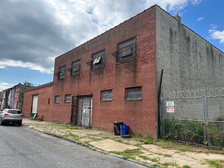 2111-2141 E Rush St, Philadelphia, PA for lease - Building Photo - Image 3 of 13