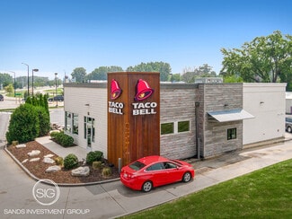 Plus de détails pour 1897 Velp Ave, Green Bay, WI - Commerce de détail à vendre