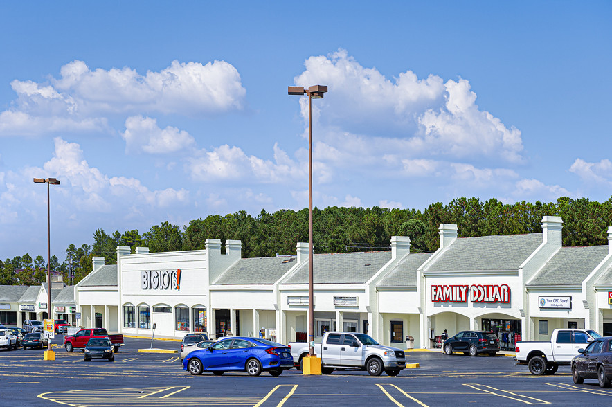 2471-2485 N Columbia St, Milledgeville, GA for lease - Primary Photo - Image 1 of 5