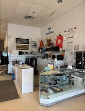 2136 Mcphillips St, Winnipeg, MB for lease Interior Photo- Image 1 of 7