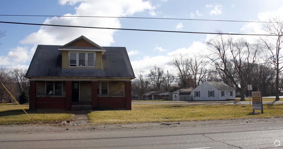 4100 N Broadway Ave, Muncie, IN à vendre - Photo du bâtiment - Image 2 de 3