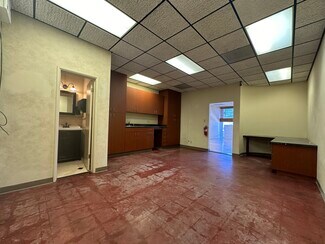 Plus de détails pour 147 Kern St, Taft, CA - Commerce de détail à louer