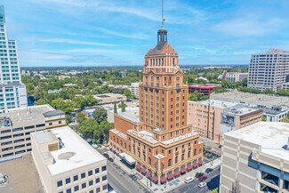 Plus de détails pour 921 11th St, Sacramento, CA - Bureau à louer