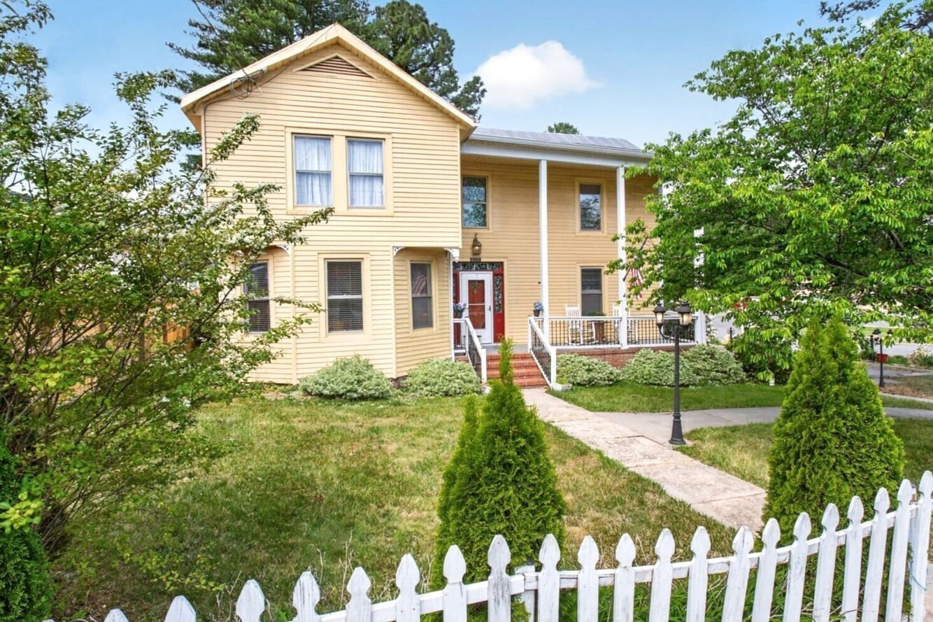 605 Mineral Ave, Mineral, VA for sale Building Photo- Image 1 of 26