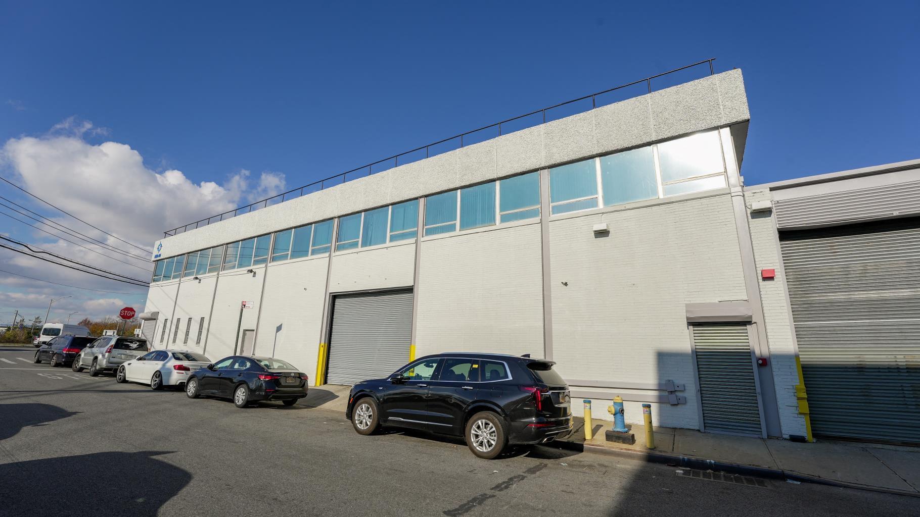 168-01 Rockaway Blvd, Jamaica, NY for lease Building Photo- Image 1 of 6