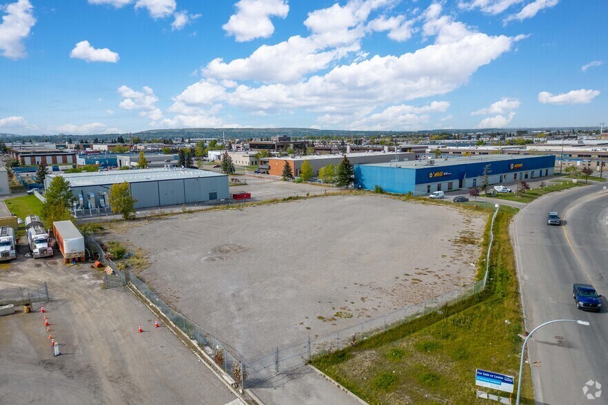 2583 23 St NE, Calgary, AB for sale - Building Photo - Image 1 of 1