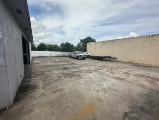 Plus de détails pour 1031 E 52nd St, Hialeah, FL - Flex à louer