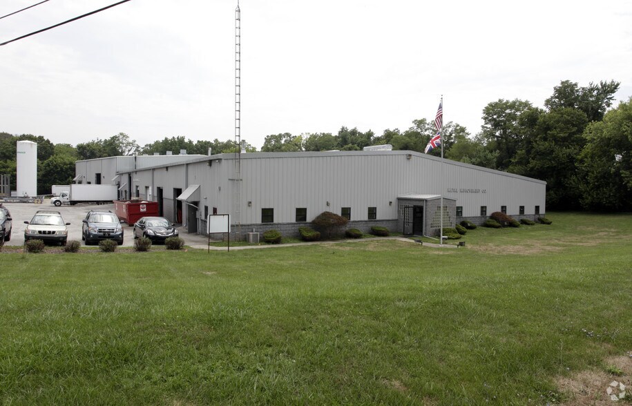 270 Emig Rd, York, PA à vendre - Photo du bâtiment - Image 2 de 3