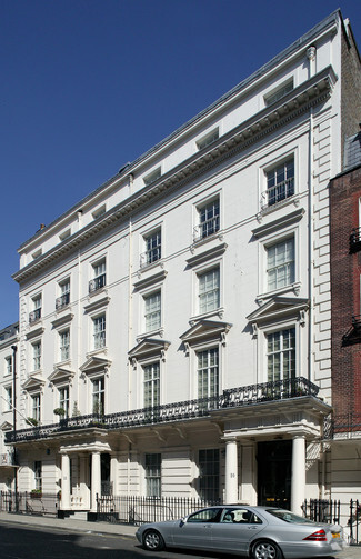 Plus de détails pour 11 Upper Grosvenor St, London - Bureau à louer