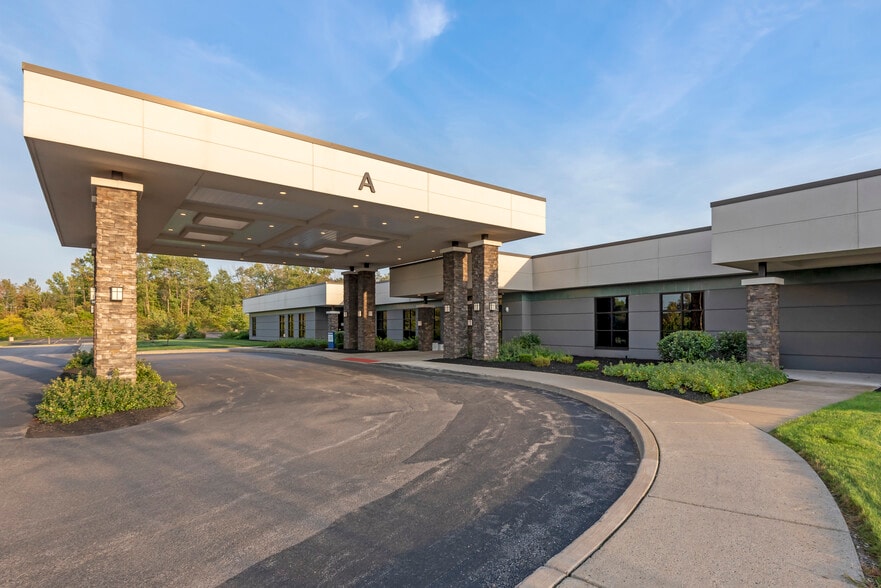 5959 Big Tree Rd, Orchard Park, NY for lease - Building Photo - Image 2 of 11