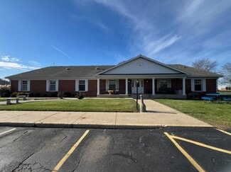 Plus de détails pour 2030 N Seminary, Woodstock, IL - Bureau à louer