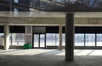 32 Isambard Brunel Rd, Portsmouth à louer Photo intérieure- Image 1 de 2