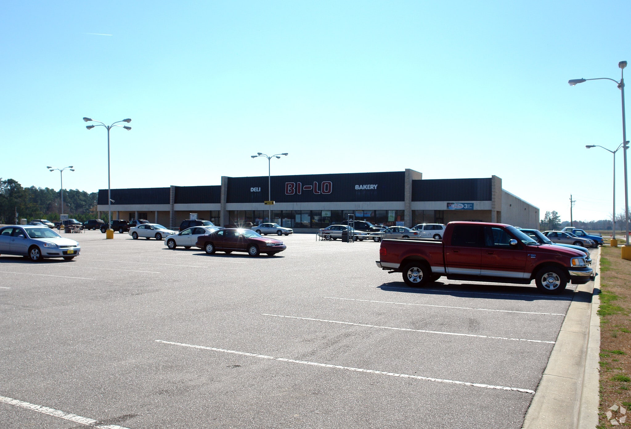 427-429 W McIntyre St, Mullins, SC for lease Primary Photo- Image 1 of 6