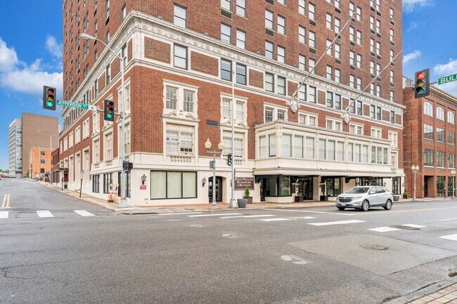 More details for 611 S Jefferson St, Roanoke, VA - Office/Retail, Retail for Lease