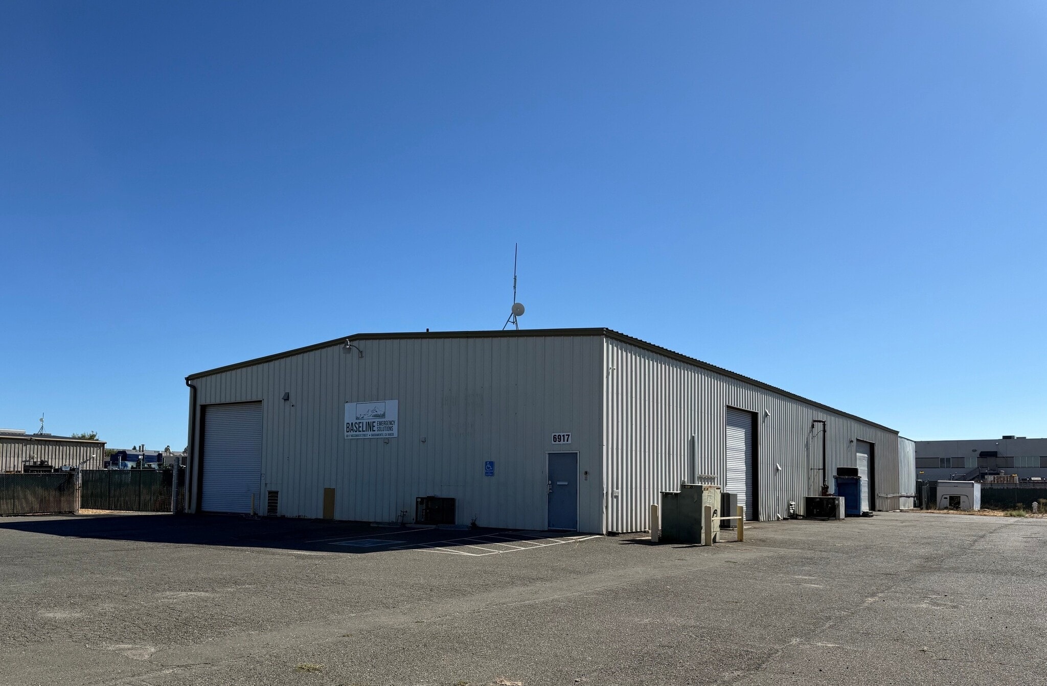 6917 Mccomber St, Sacramento, CA for lease Building Photo- Image 1 of 15