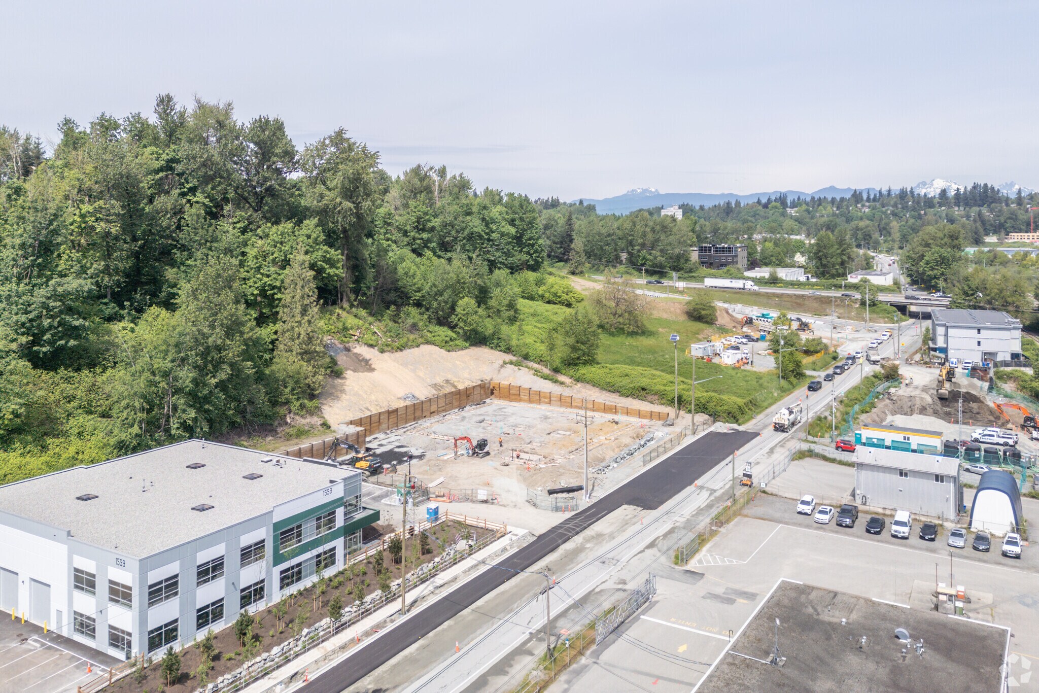 1589 Riverside Rd, Abbotsford, BC for lease Building Photo- Image 1 of 3