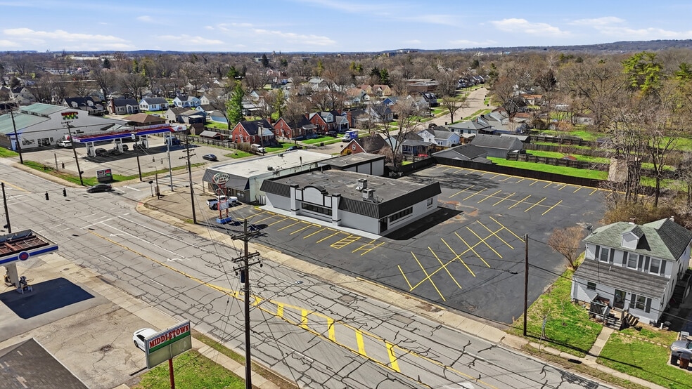 1610 Germantown Rd, Middletown, OH à vendre - Photo du bâtiment - Image 2 de 39