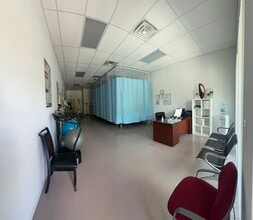 5911 NW 173rd Dr, Hialeah, FL for lease Interior Photo- Image 2 of 10