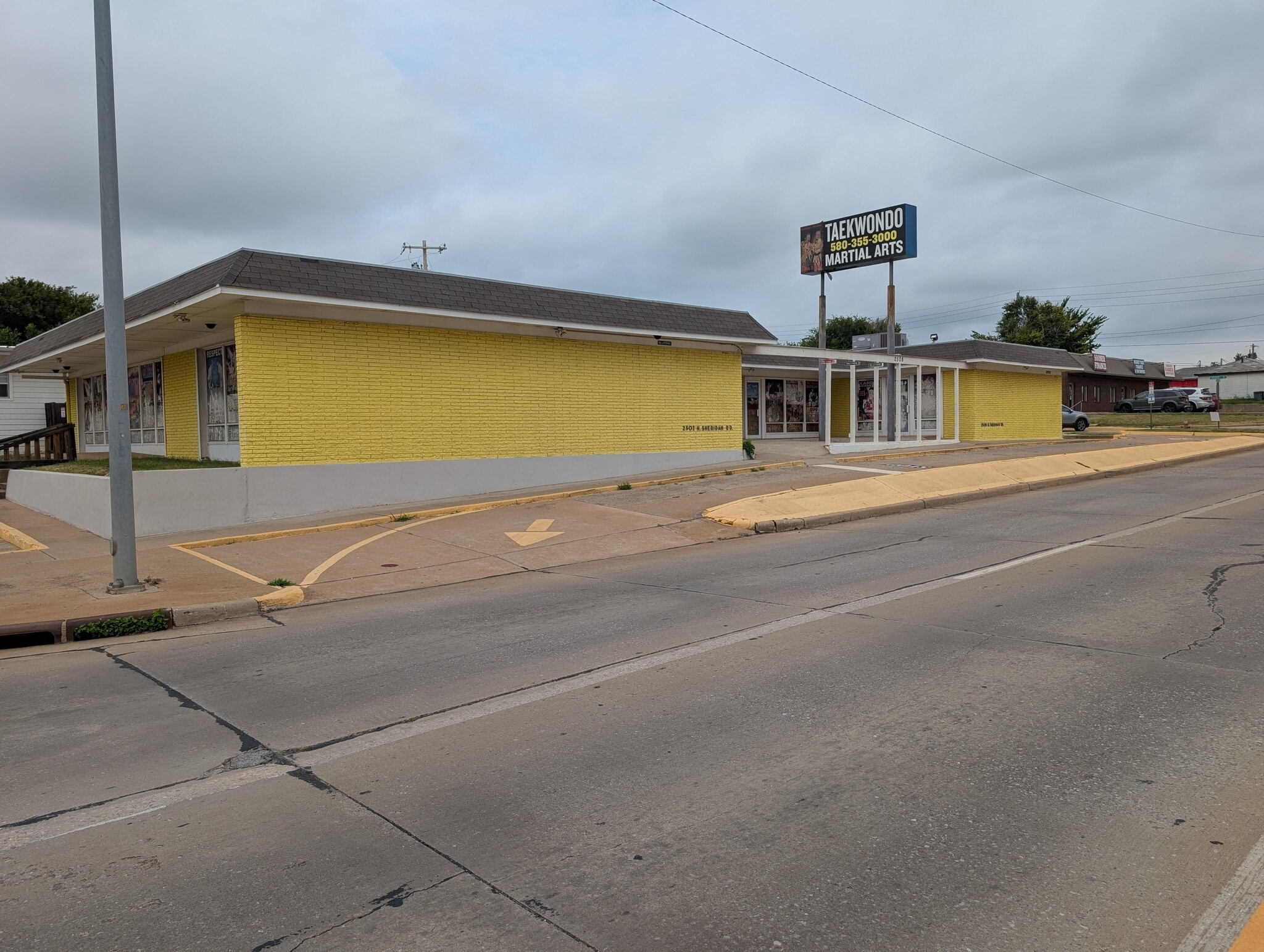 2502 NW Sheridan Rd, Lawton, OK for lease Building Photo- Image 1 of 19