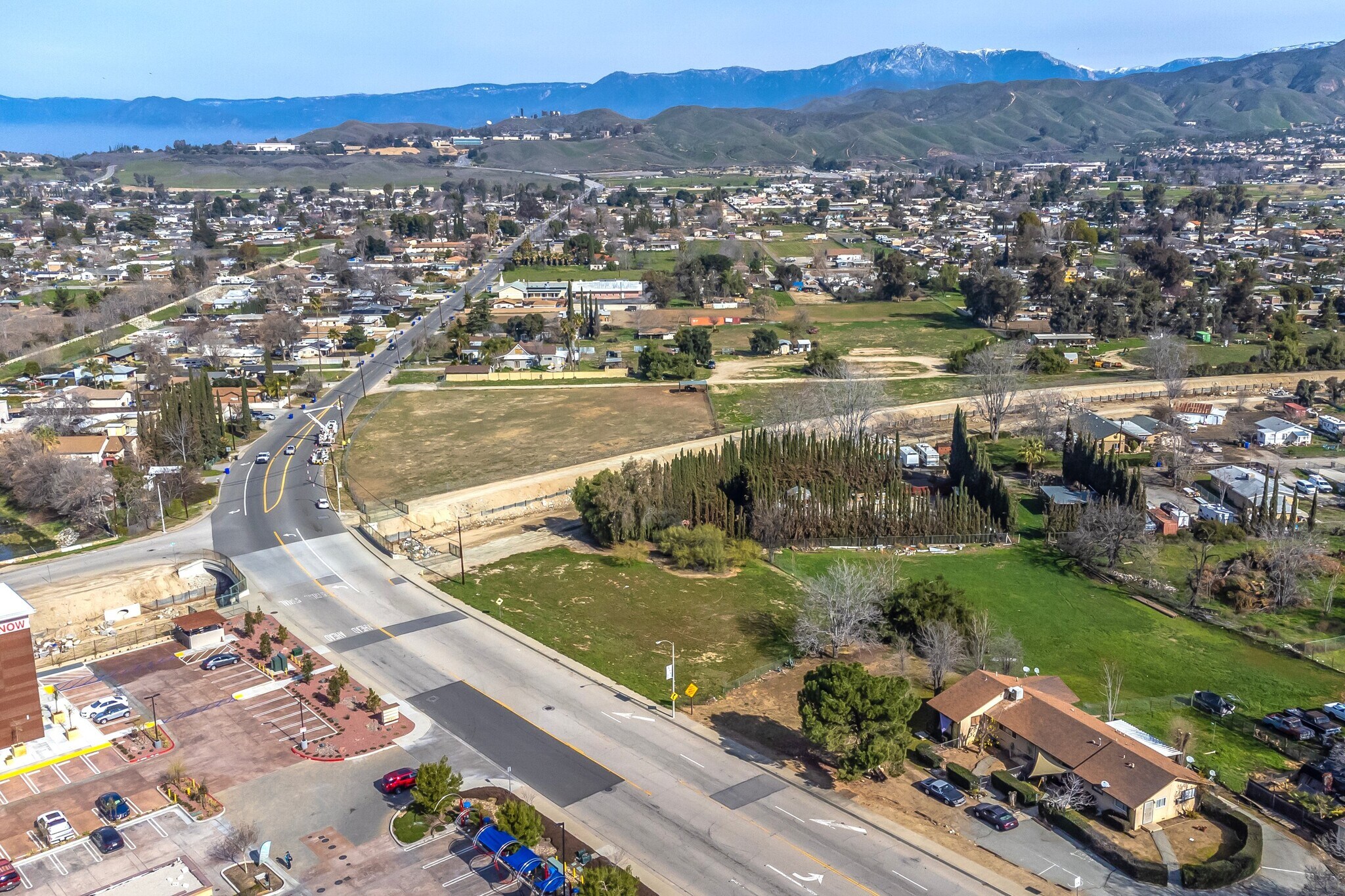 12915 14th st, Yucaipa, CA à vendre Photo du bâtiment- Image 1 de 10