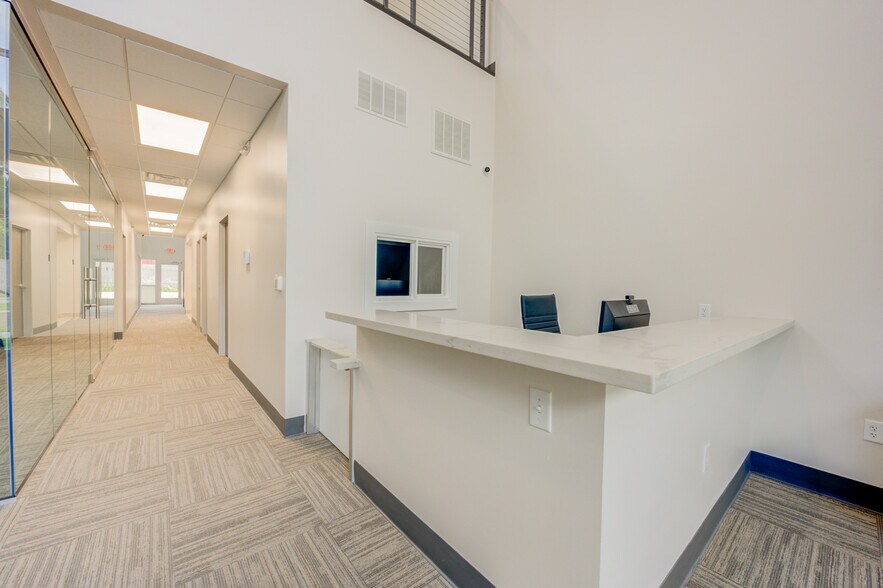 11711 Bedford, Houston, TX à louer - Photo de construction - Image 3 de 15