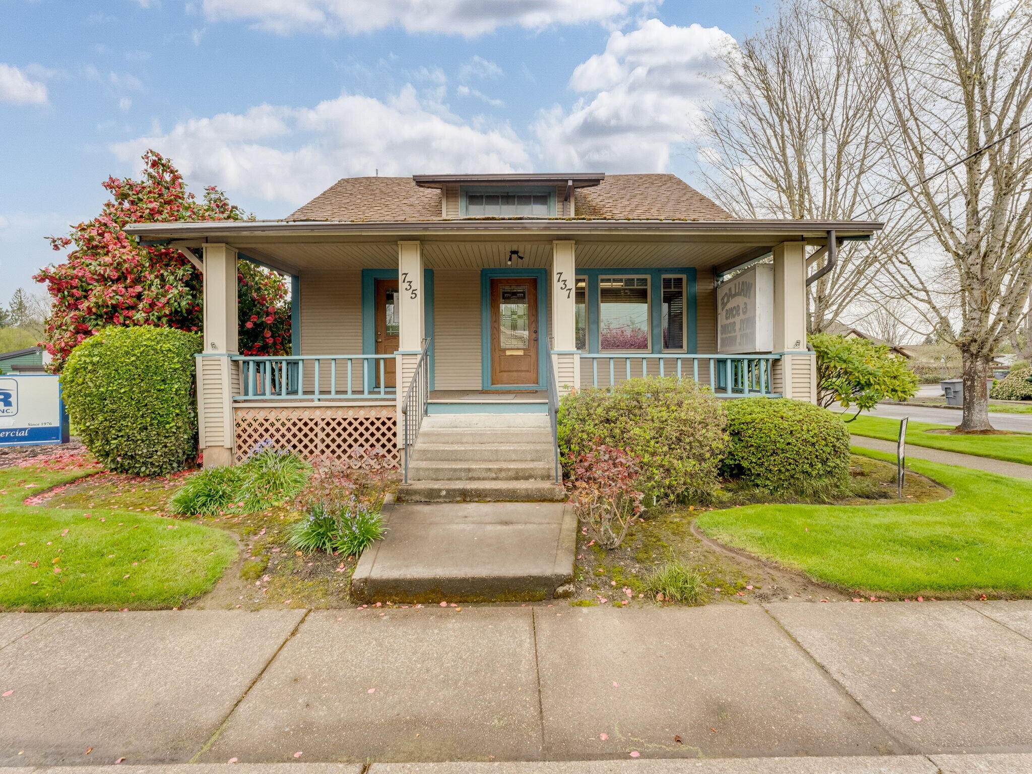 737 NW Adams St, Mcminnville, OR à vendre Photo du bâtiment- Image 1 de 1