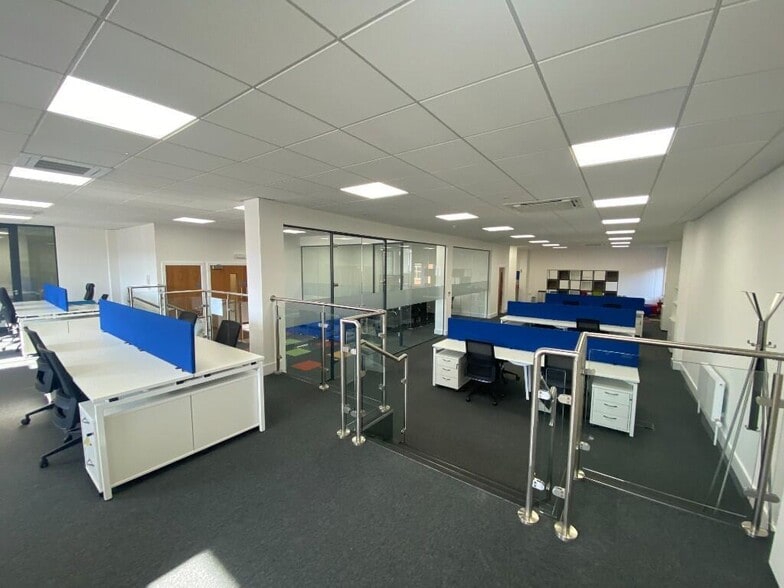 34-40 Grey St, Newcastle Upon Tyne for lease - Interior Photo - Image 2 of 36