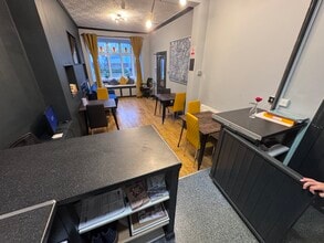 86-88 Queen Victoria Rd, Llanelli for lease Interior Photo- Image 2 of 7